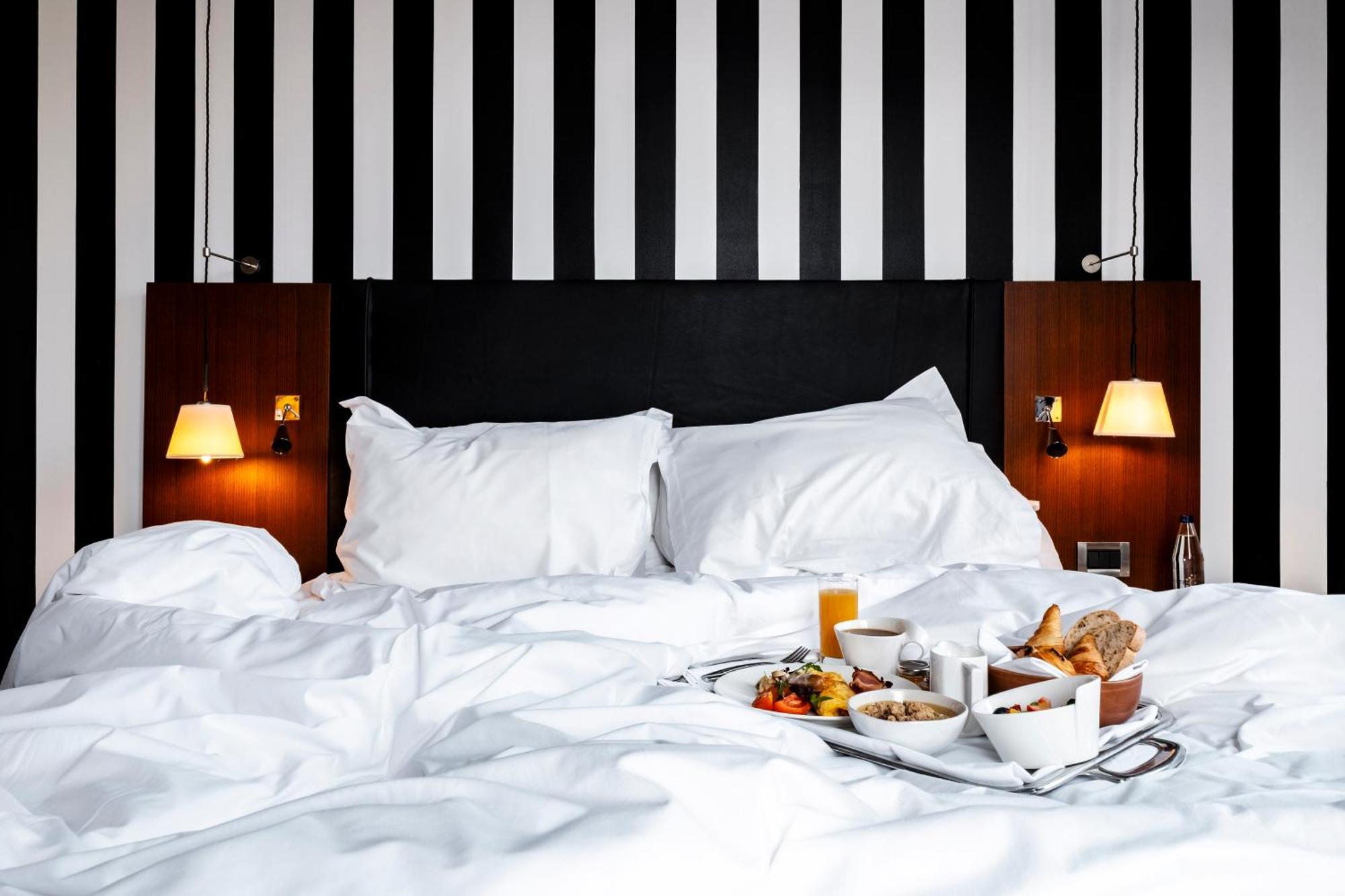 Grand Hotel Champs-Elysees Párizs Kültér fotó