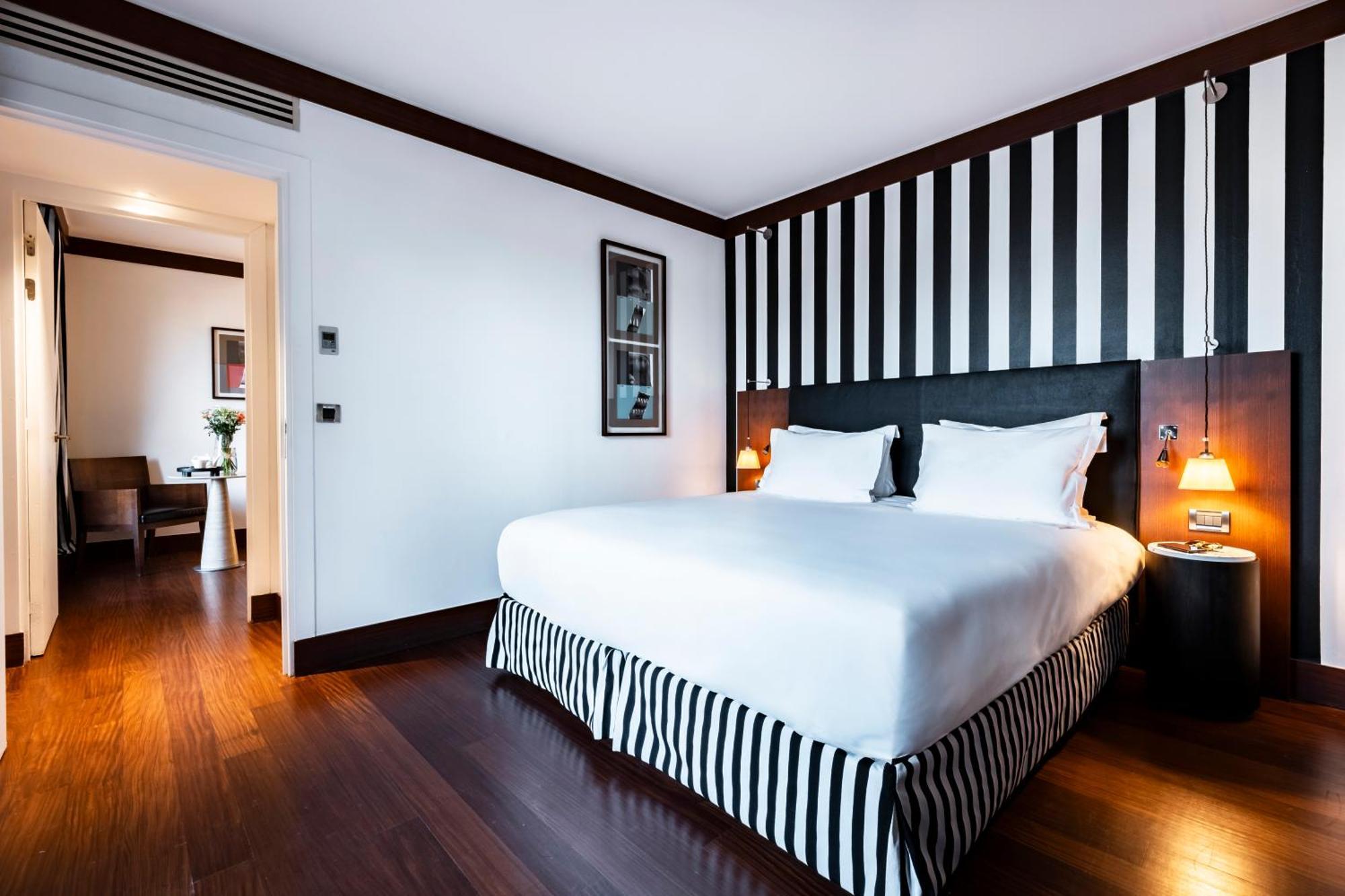 Grand Hotel Champs-Elysees Párizs Kültér fotó