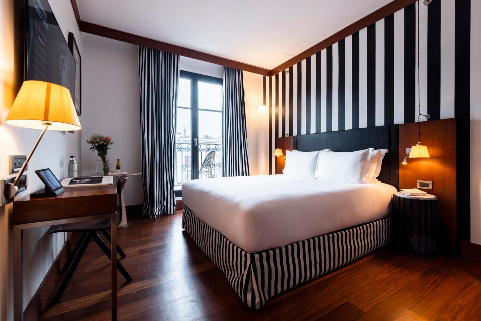Grand Hotel Champs-Elysees Párizs Kültér fotó