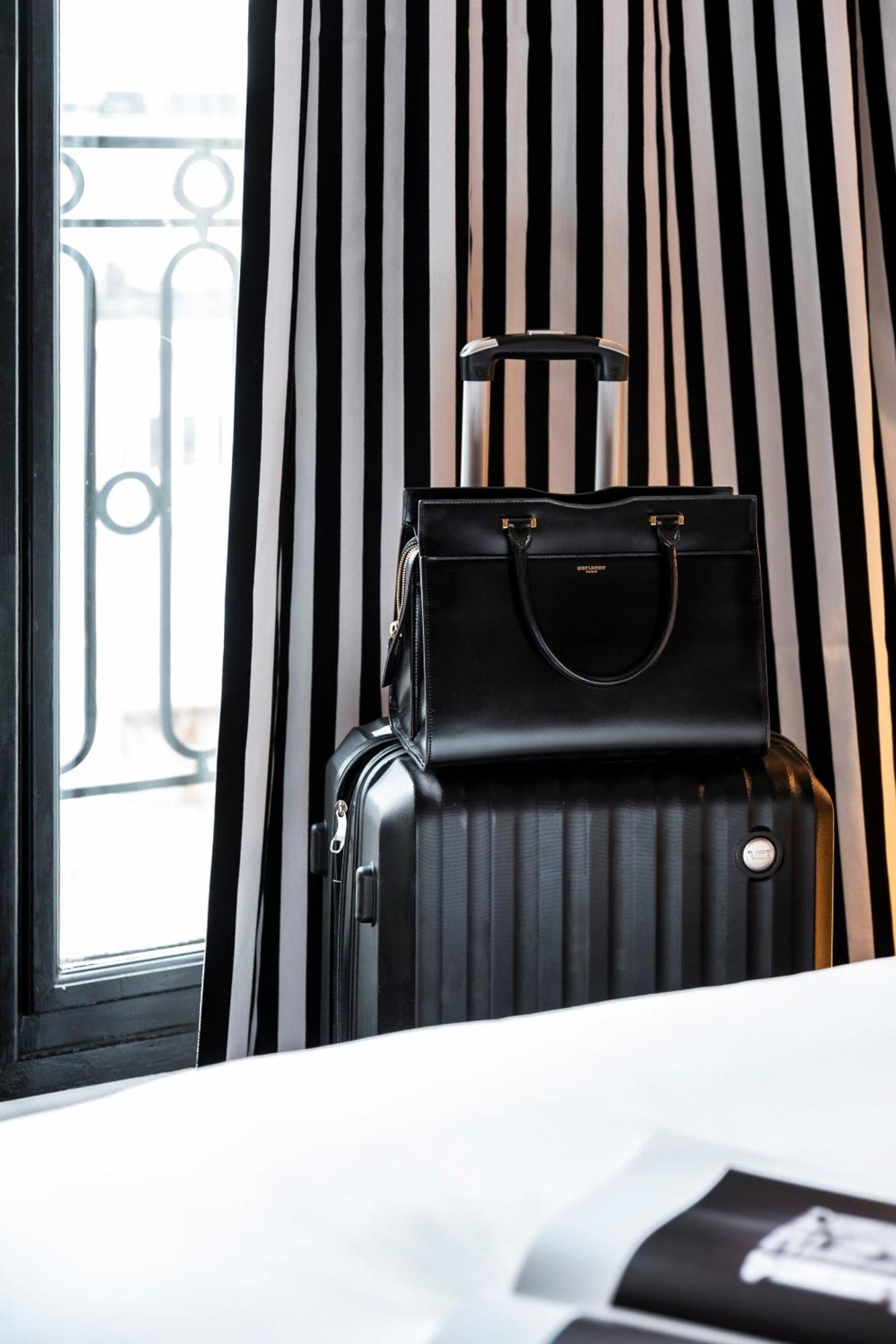 Grand Hotel Champs-Elysees Párizs Kültér fotó