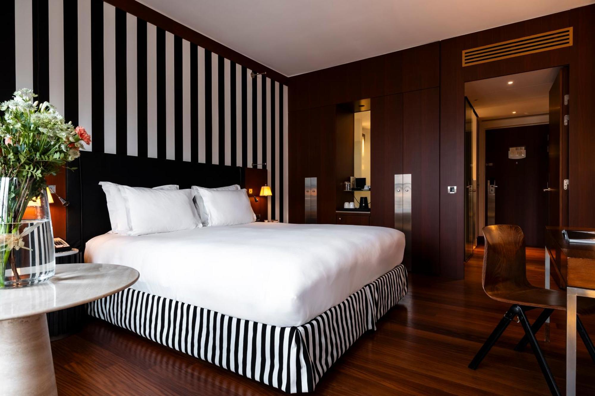 Grand Hotel Champs-Elysees Párizs Kültér fotó