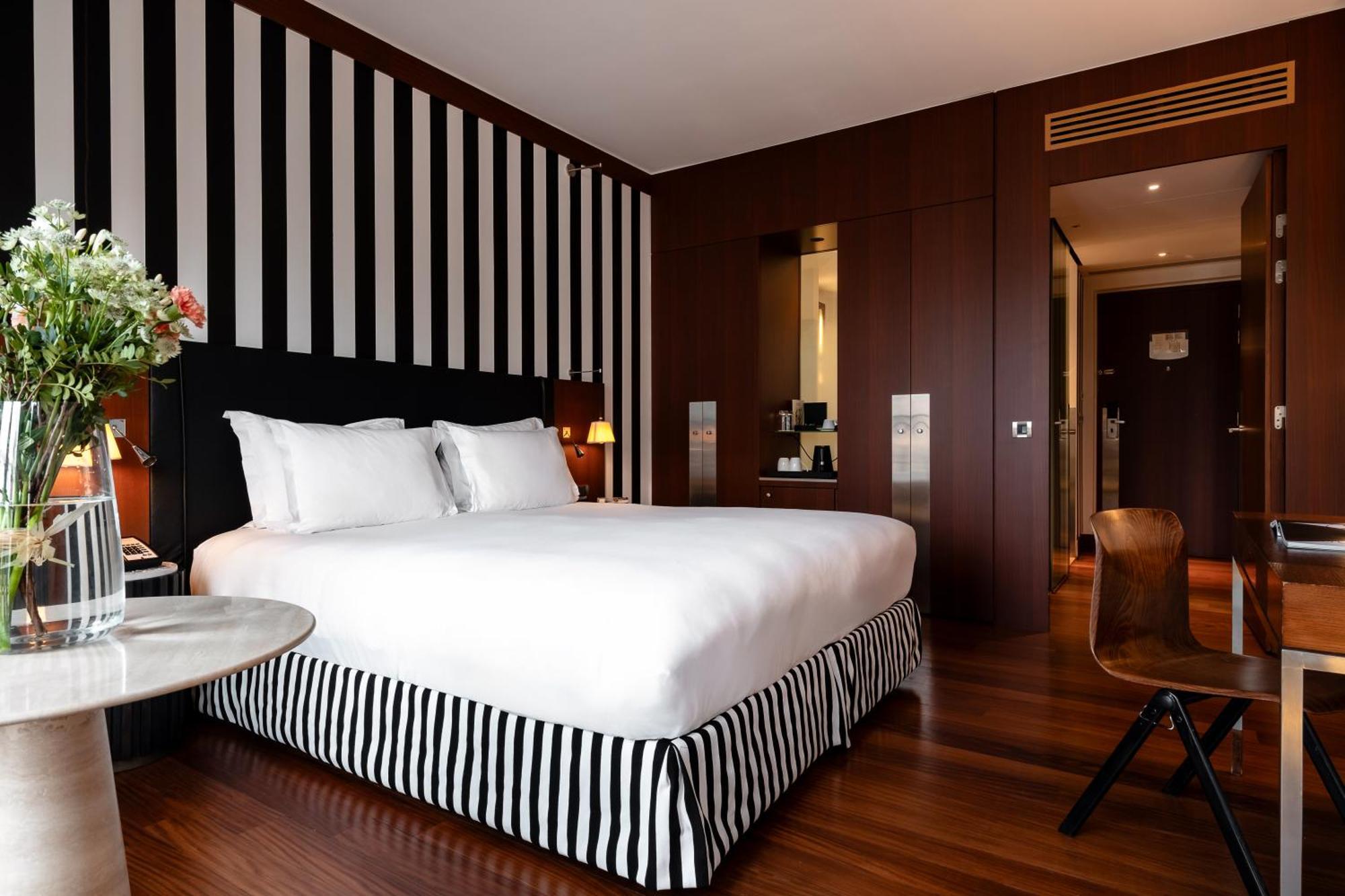 Grand Hotel Champs-Elysees Párizs Kültér fotó